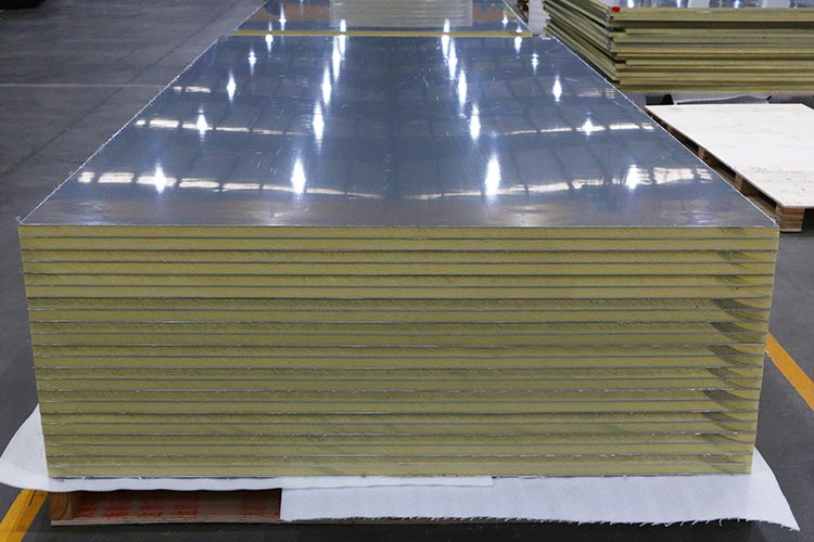 Sandwich Composite Panels