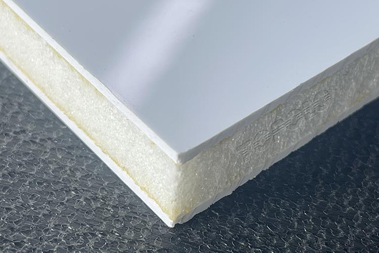 Glossy Surface PVC Skin PET Foam Sandwich Panels